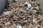 Odpady komunalne w naczepie