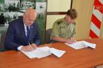 Dyrektor IAS w Białymstoku i Komendant POSG podpisują porozumienie